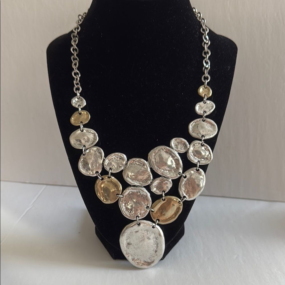 NWT CHICO’S VINTAGE Silver and Gold Necklace